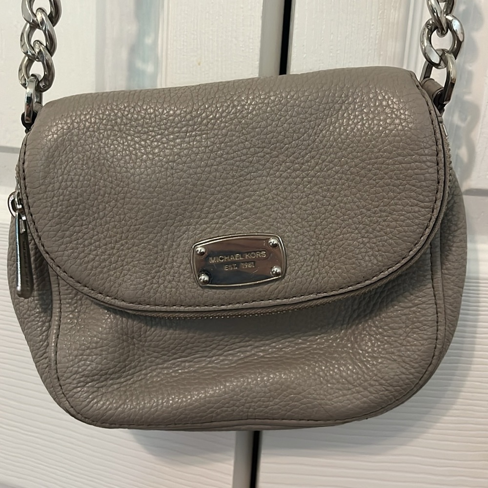 Michael Kors, gray leather purse